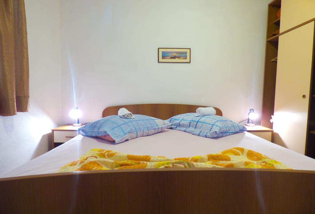 Apartments Plaza Ivan Dolac Room photo